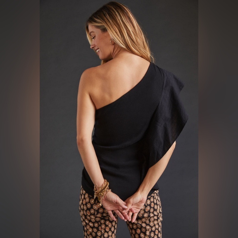 Anthropologie Ruffled One Shoulder Ruched Bodice Top in Black Size Large - Picture 2 of 7